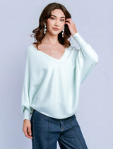 Vneck Ryu Top