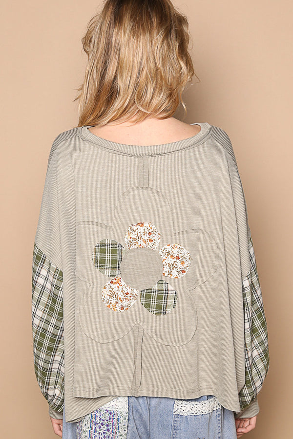 Balloon Sleeve Patch Flower Top