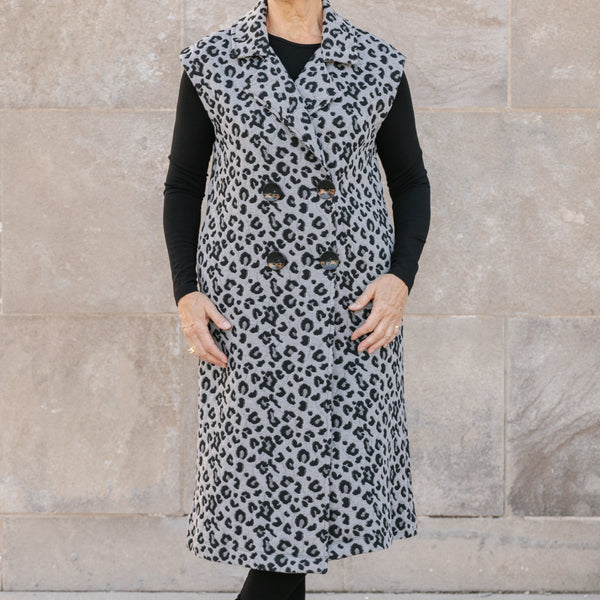 Savannah Vest – Post Office by Shannon Passero