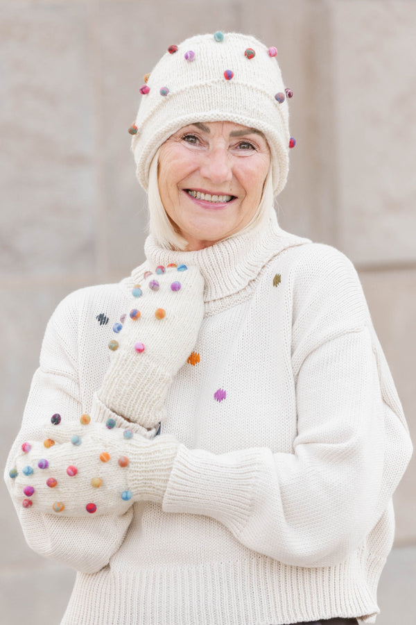 Mini Pom Mittens White