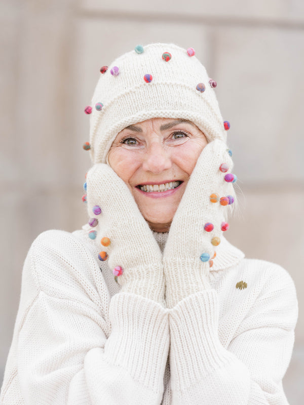 Mini Pom Mittens White