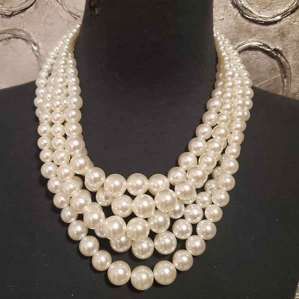 Estelle Necklace
