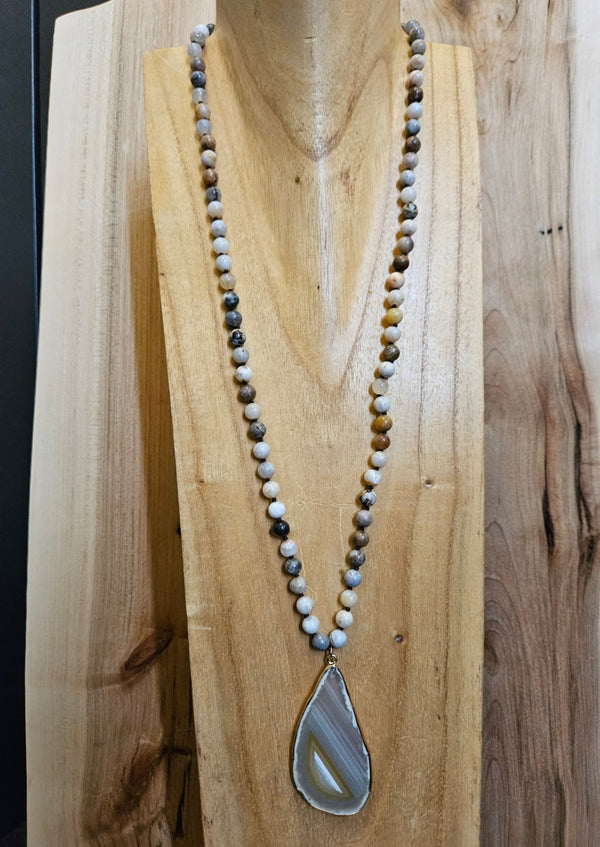 Beaded Chain Quartz Pendant Necklace