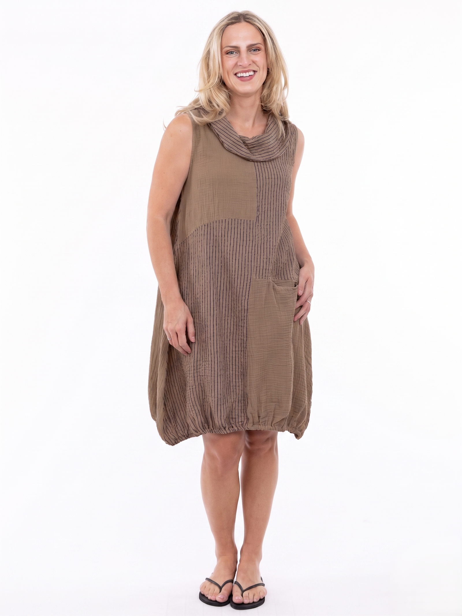 専用　eaphi CHECK DRESS — VESSEL 2026 SS COLLECTION