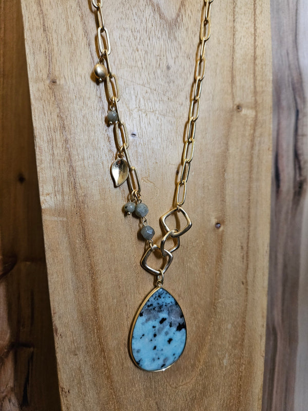 Speckled Tear Drop Chain Necklace