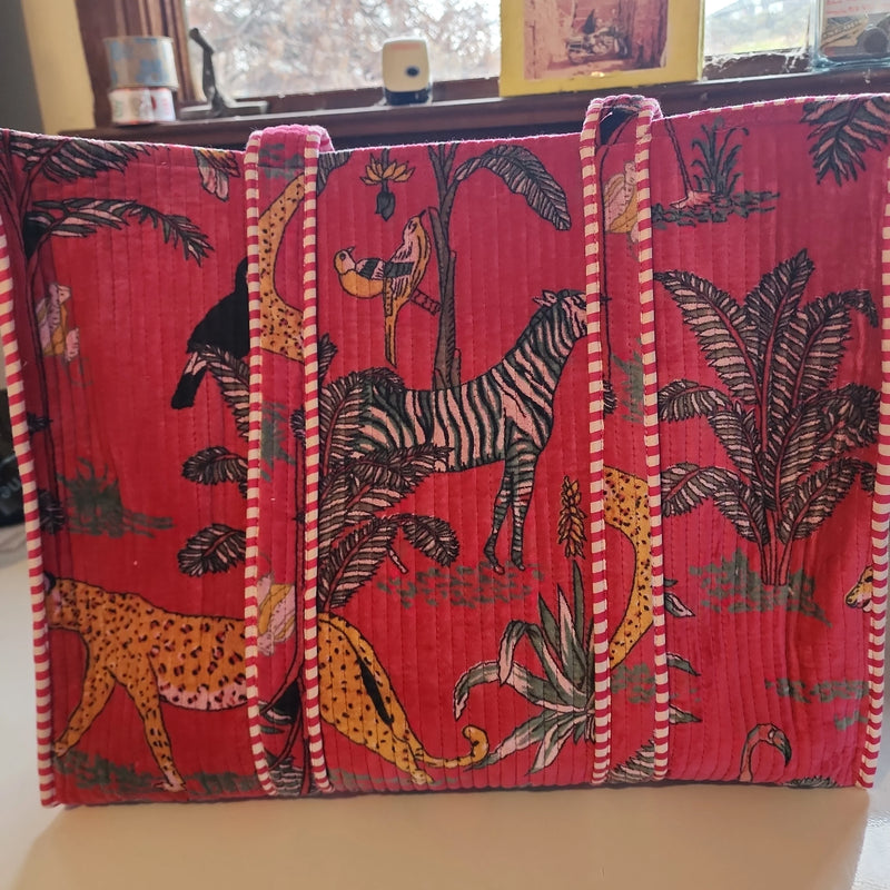 Quilted Bag Zoo Print