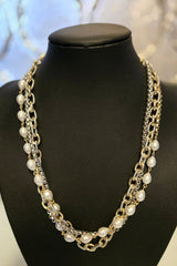 The Pearly Chain Necklace