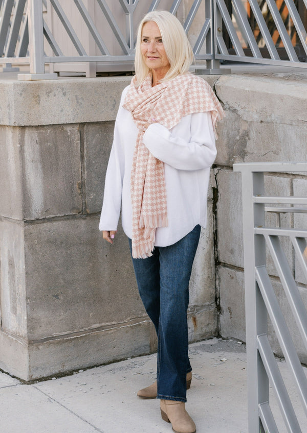 Herringbone Patterned Scarf