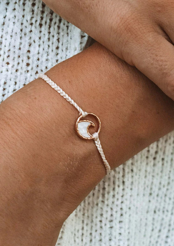 Opaque Resin Wave Bracelet